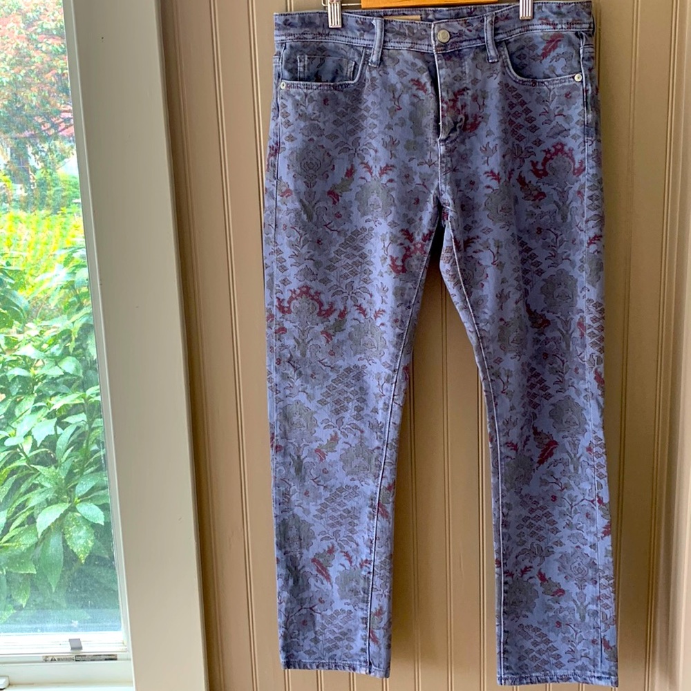 Anthropologie Pilcro jeans.  Floral/boho print.  Slim fit, boyfriend.